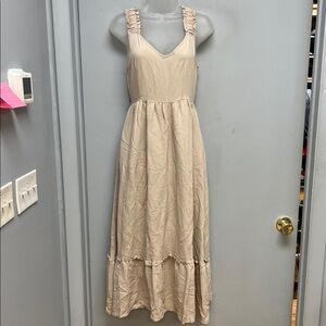 August Silk Neutral Tiered Sleeveless Dress | Size Small